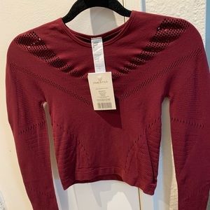 Fabletics Long Sleeve workout top
